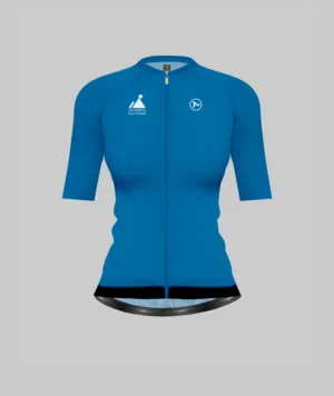 Camiseta de ciclismo para mujer en color índigo, vista desde el frente, con el logo de la marca Natural en la parte superior.